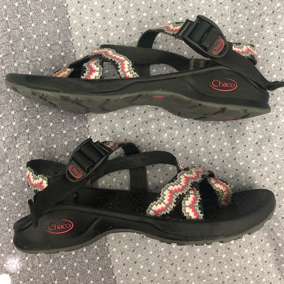 Pink/Grey/White Chaco’s - Picture 4 of 4